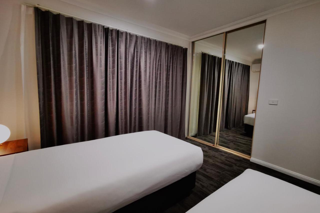 Littomore Suites Бетхерст Екстер'єр фото